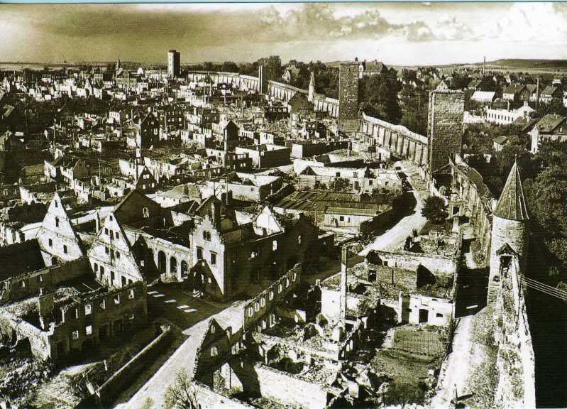 Rothenburg ob der Tauber 1945