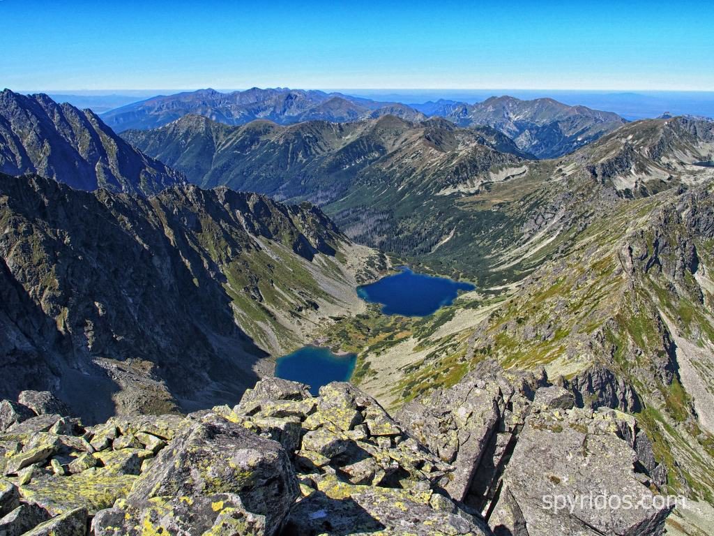 Čubrina - výhľad na Temnosmrečianske plesá